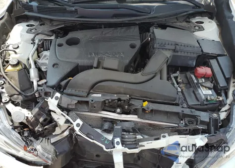 2018 Nissan Altima 2.5 из США, поврежденный, VIN 1N4AL3APXJC128938